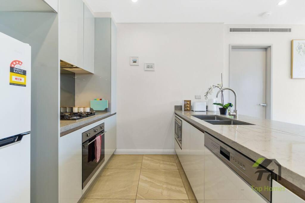 Apartment Sunshine 2 Bed In Olympic Park *